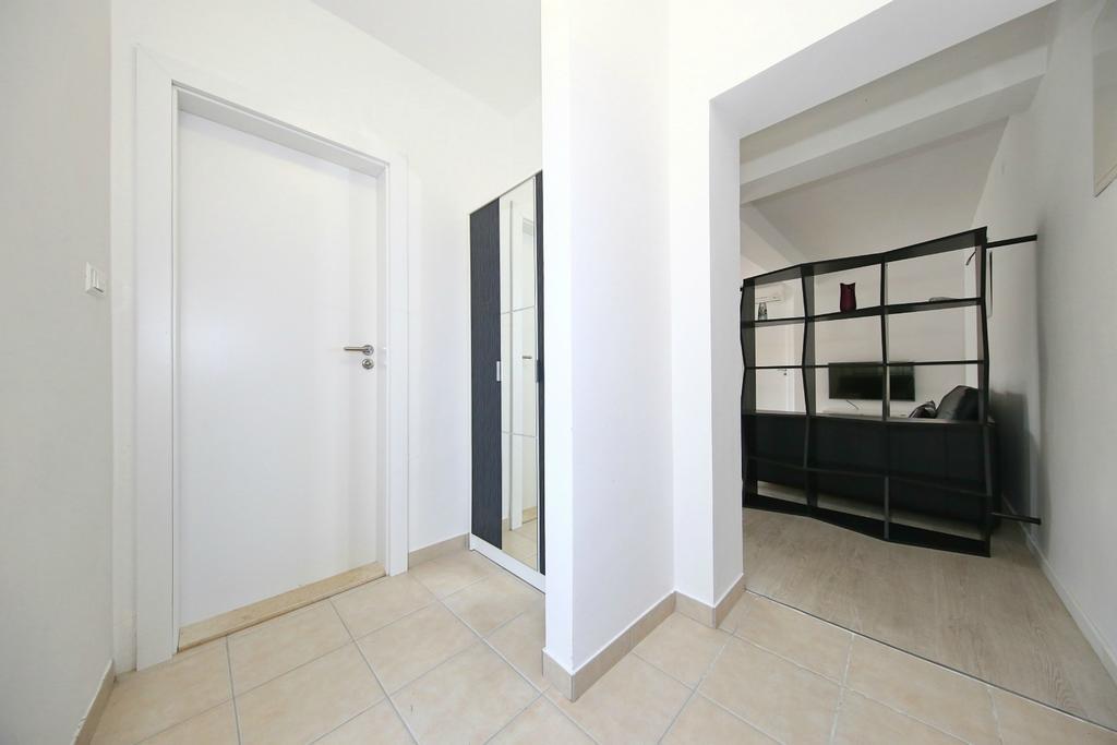 Apartments Matkovic Sveti Filip i Jakov Exteriör bild